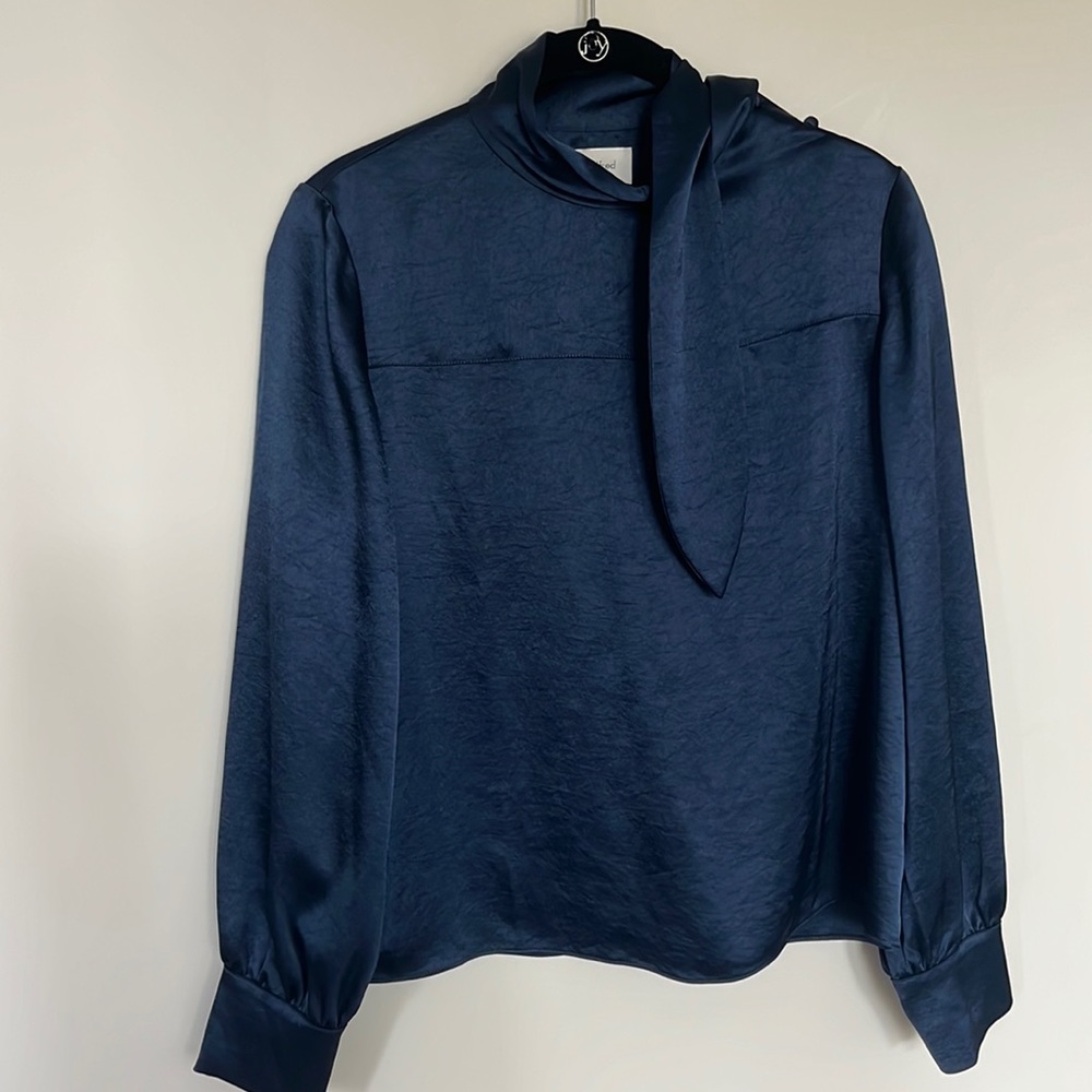 Aritzia Midnight blue satin blouse